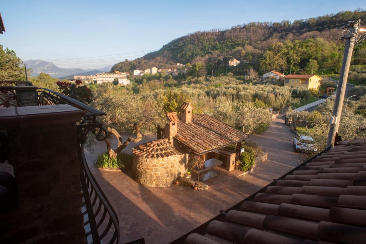 La Ginestra Hotel Castel San Lorenzo ภายนอก รูปภาพ