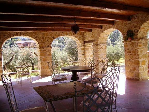 La Ginestra Hotel Castel San Lorenzo ภายนอก รูปภาพ